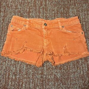 Carmar
Rust orange denim distressed shorts short frayed hem grunge style bottoms